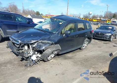 2017 Subaru Forester 2.5I z USA, uszkodzony, nr VIN JF2SJAAC8HH556527